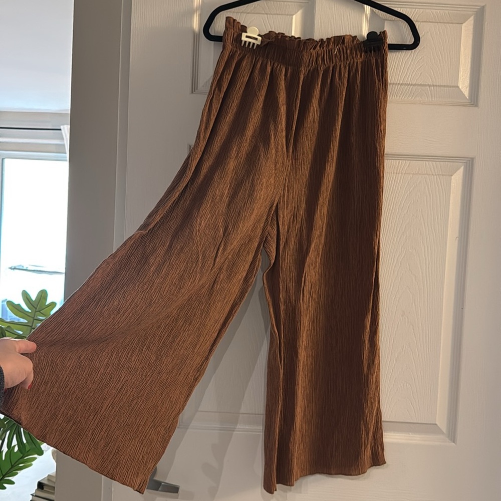 Zara cropped flowy pants